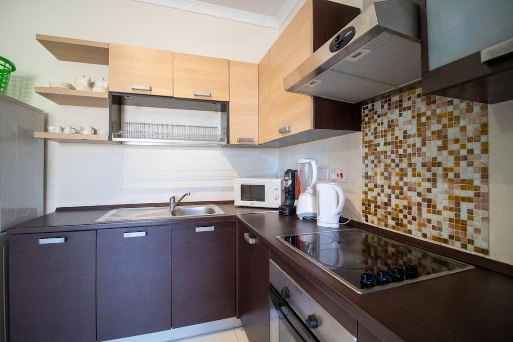 Modern Apt In The Heart Of Maltese Nightlife San Julián Exterior foto